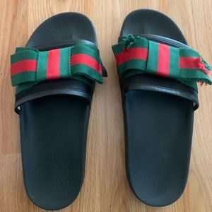 Gucci Rubber Striped Slides (dog ate my Gucci) AUTHENTIC sz9/39 Fixer Upper